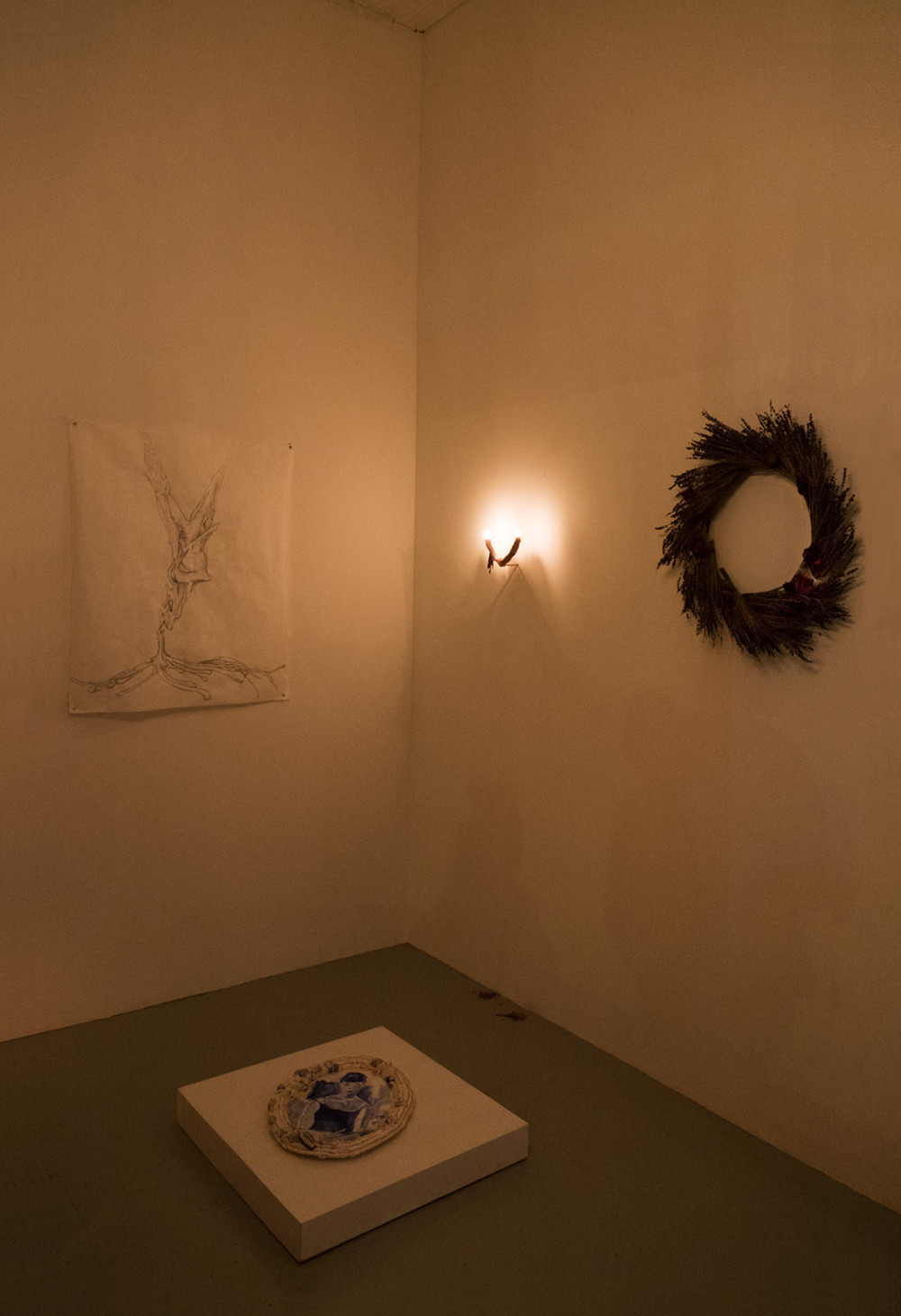 Gest's Candle, 2016 Installation view 