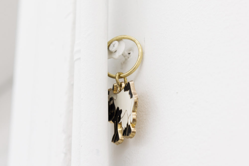 Rebecca Peel Front end of an accident (deja-moo), 2016 Keychain